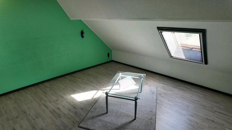 Einfamilienhaus Welver - 11 Zimmer, 350 m&sup2;, 650.000&euro; | Angebot:25993465