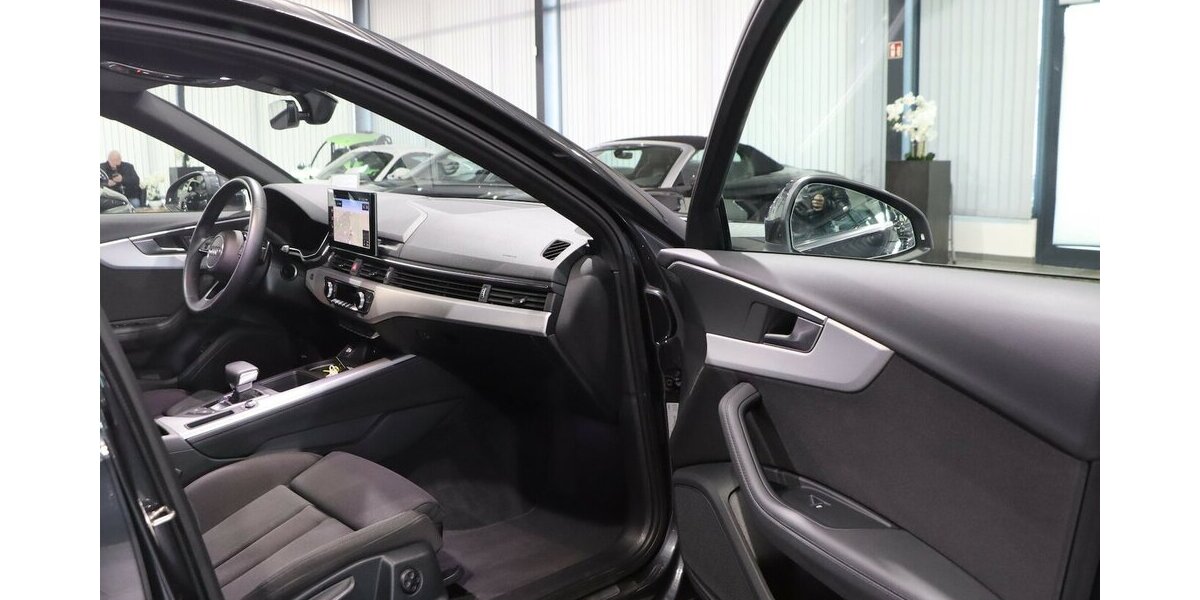 Audi A4 Avant 40 TFSI ADVANCED / LED / PANORAMA 55.000 km 27.333 &euro; Hamm 59077