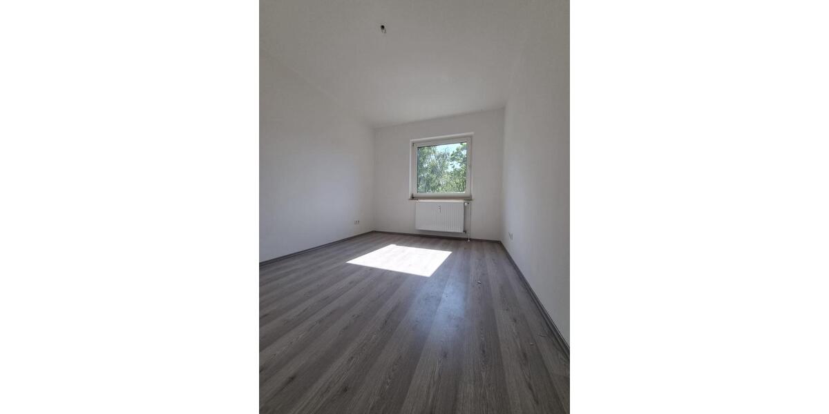 Etagenwohnung Bergkamen - 3 Zimmer, 84 m&sup2;, 739&euro; | Angebot:25232130