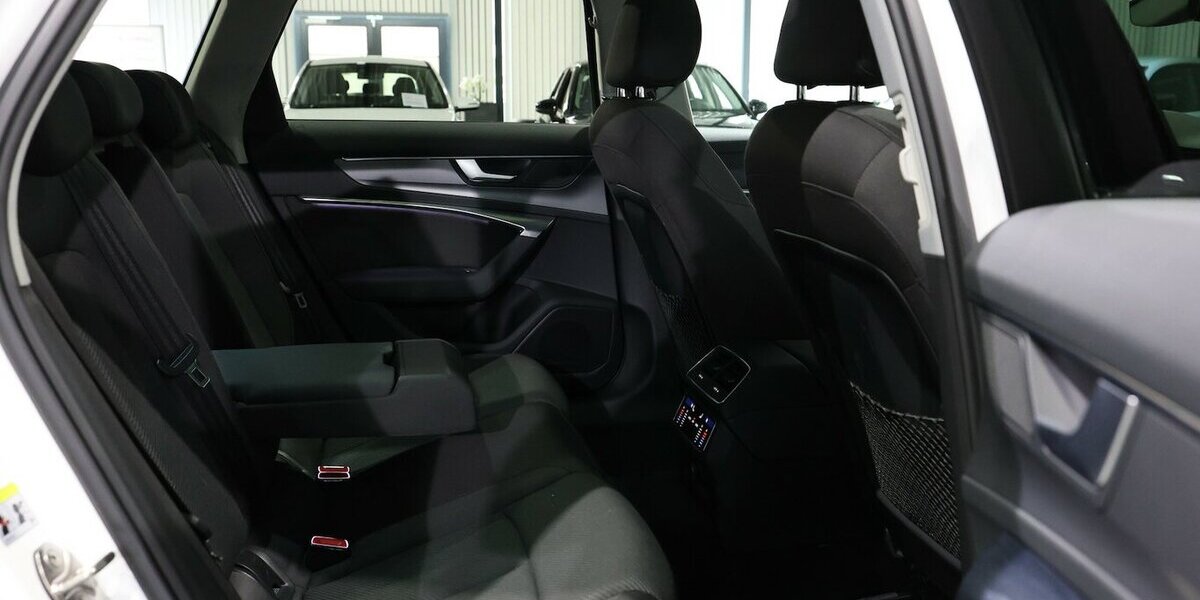 Audi A6 Avant 35 TDI BUSINESS WHITE / PANORAMA,VC,LED 107.000 km 25.111 &euro; Hamm 59077