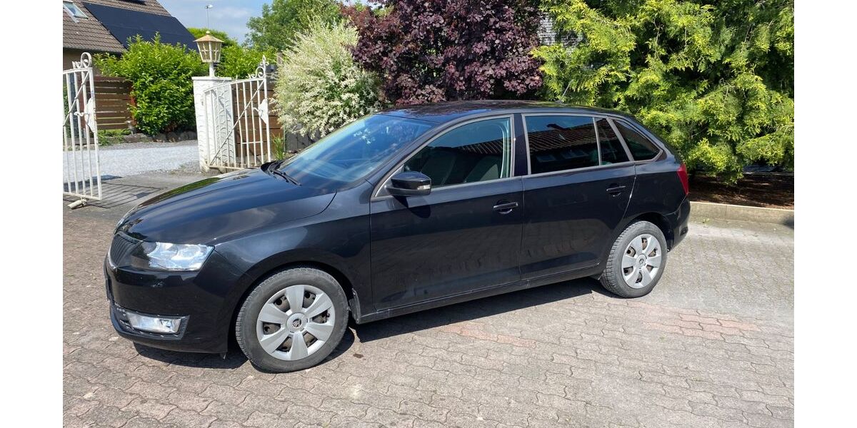 Skoda Rapid 98.000 km 9.600 &euro; Ennigerloh 59320