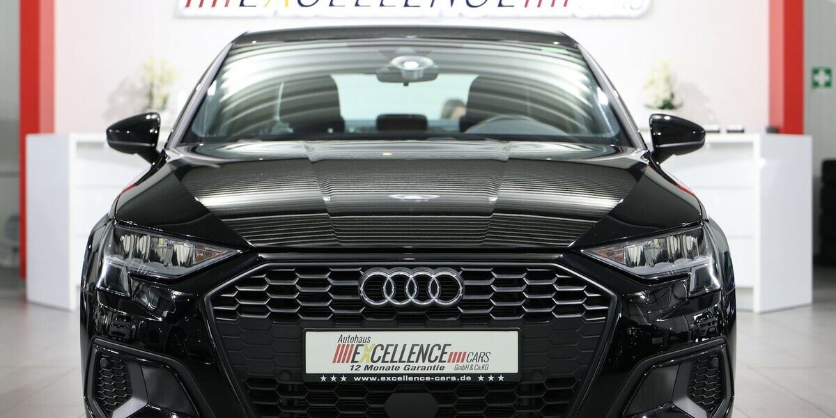 Audi A3 LIMOUSINE 35 TFSI BUSINESS BLACK LED,ACC+LANE 16.000 km 25.183 &euro; Hamm 59077
