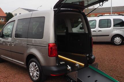 VW Caddy 71.054 km 32.890 &euro; Südkirchen 59394