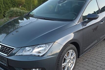Seat Leon 71.300 km 13.460 &euro; Bad-Sassendorf 59505