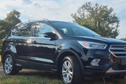 Ford Kuga 131.049 km 9.200 &euro; Herbern 59387