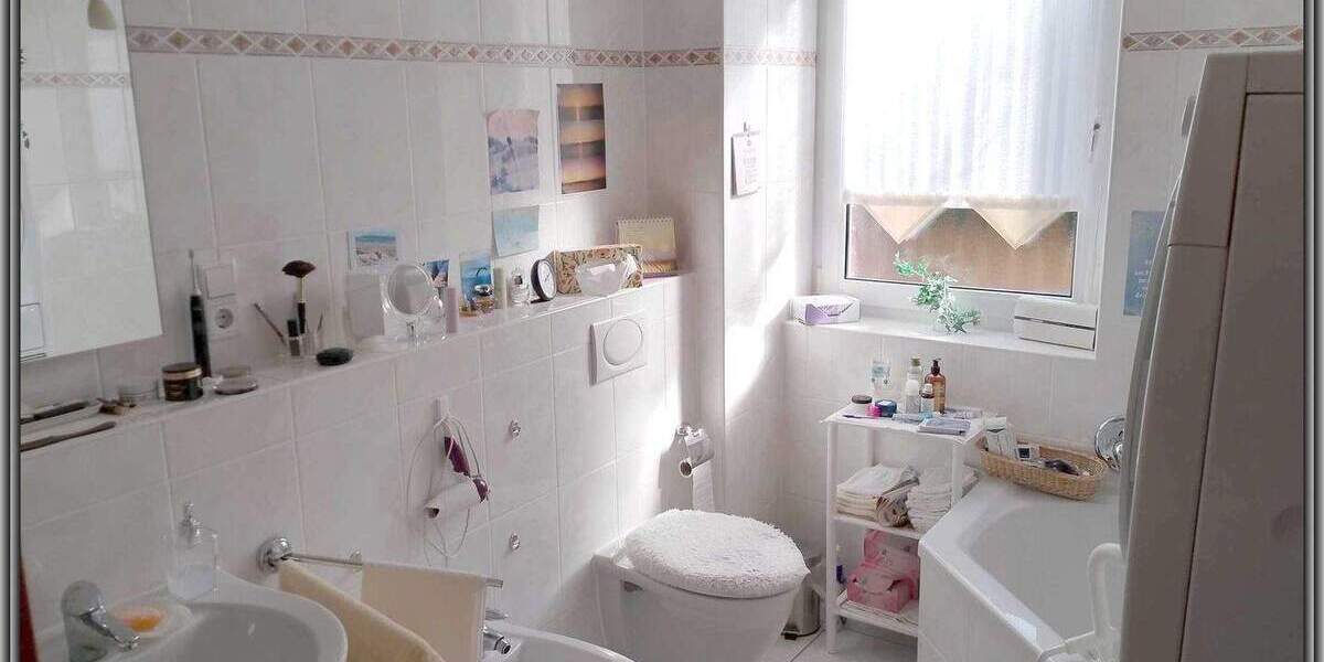 Etagenwohnung Bad Sassendorf - 3 Zimmer, 92 m&sup2;, 1.095&euro; | Angebot:25777035