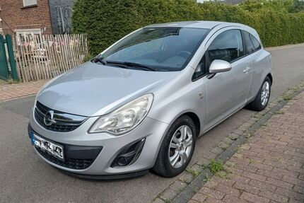 Opel Corsa 156.000 km 2.999 &euro; Münster 48163