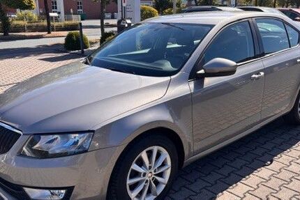 Skoda Octavia 146.000 km 8.800 &euro; Beckum 59269