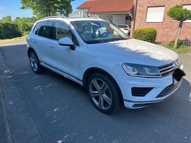 VW Touareg 306.500 km 14.999 &euro; Welver 59514