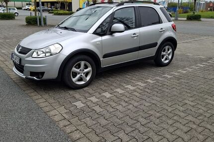 Suzuki SX4 125.364 km 3.250 &euro; Oelde 59302