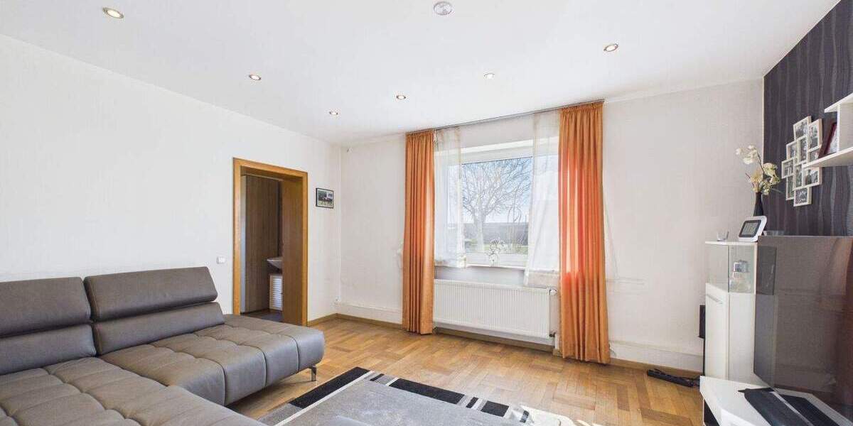 Einfamilienhaus Oelde Lette - 8 Zimmer, 145 m&sup2;, 238.400&euro; | Angebot:25686977