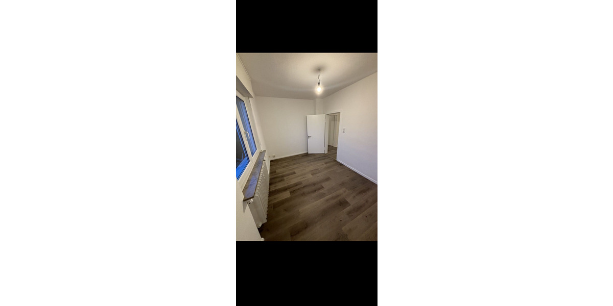 Erdgeschoßwohnung Bad Sassendorf - 3 Zimmer, 86 m&sup2;, 860&euro; | Angebot:25959334