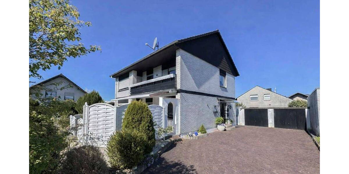 Mehrfamilienhaus, Wohnhaus Ense Bremen - 8 Zimmer, 152 m&sup2;, 395.000&euro; | Angebot:26724019