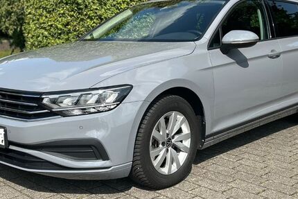VW Passat Variant 71.200 km 18.900 &euro; Rheda-Wiedenbrück 33378