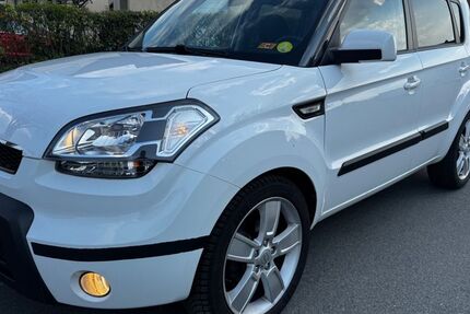 Kia Soul 199.000 km 3.950 &euro; Hamm/Westfalen 59077