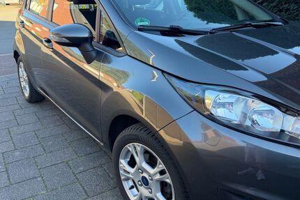 Ford Fiesta 102.000 km 5.500 &euro; Herzebrock 33442