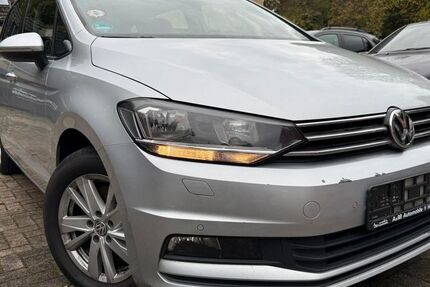 VW Touran 212.855 km 13.490 &euro; Hamm 59077
