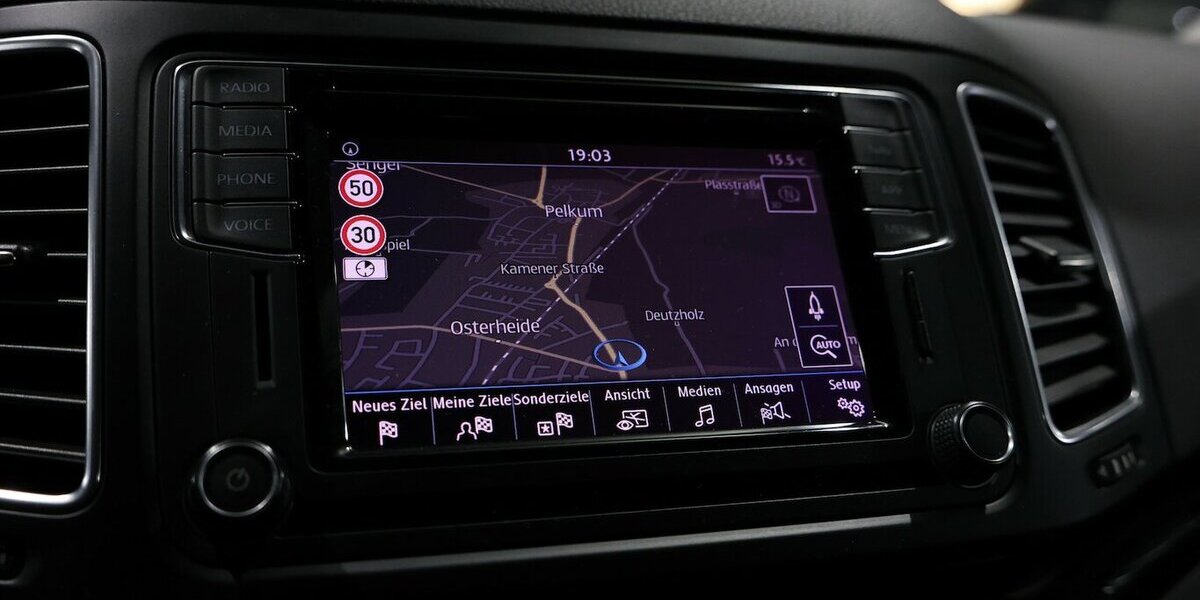 Seat Alhambra 1.4 TSI DSG STYLE BUSINESS / 7-SITZER / 75.000 km 26.991 &euro; Hamm 59077