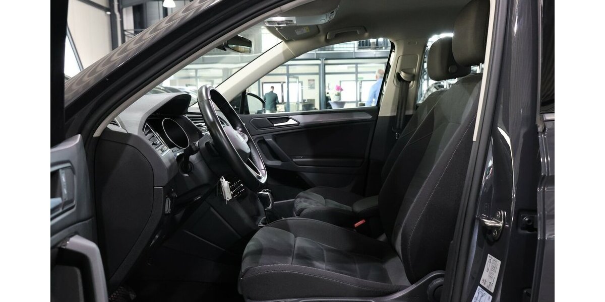 VW Tiguan 2.0 TDI DSG 4M IQ LIFE LED, HEAD-UP, NAVI 105.000 km 23.111 &euro; Hamm 59077