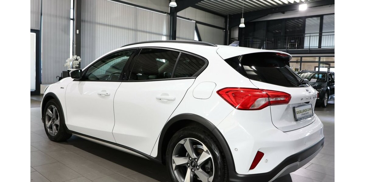 Ford Focus LIMOUSINE 1.5 EcoBlue ACTIVE WHITE / LED 83.000 km 14.331 &euro; Hamm 59077