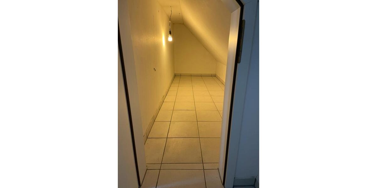 Dachgeschoßwohnung Selm - 1 Zimmer, 50 m&sup2;, 650&euro; | Angebot:24804507