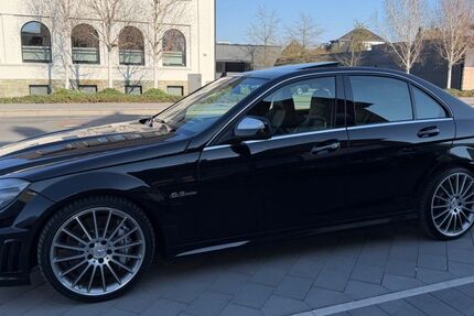 Mercedes-Benz C 63 AMG 164.000 km 29.500 &euro; Rheda-Wiedenbrück 33378