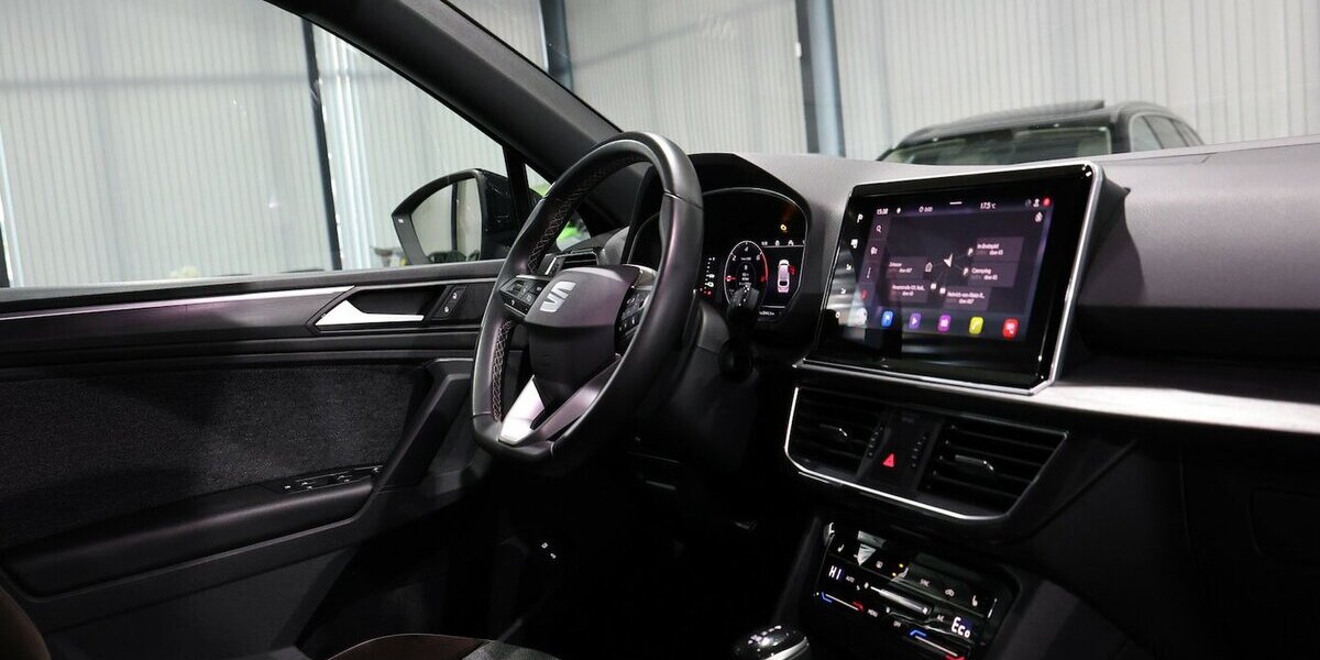 Seat Tarraco 1.4 TSI e-Hybrid DSG XCELLENCE PANORAMA 89.000 km 27.777 &euro; Hamm 59077