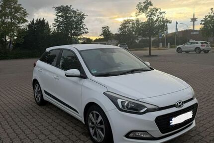 Hyundai i20 160.000 km 7.499 &euro; Sendenhorst 48324