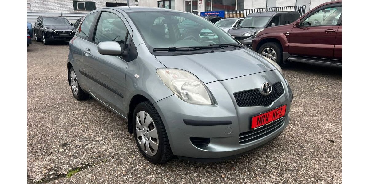 Toyota Yaris 265.515 km 1.300 &euro; Hamm 59067