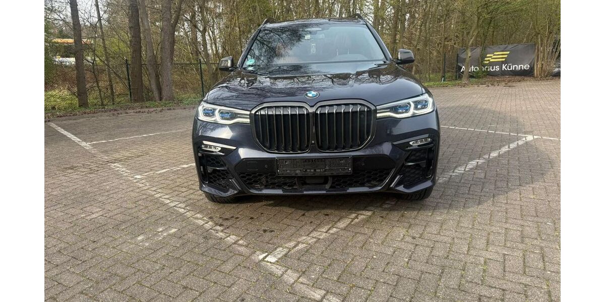 BMW X7 M50 170.925 km 46.800 &euro; Münster 48157