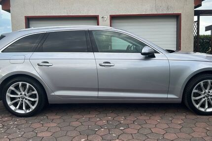 Audi A4 75.000 km 17.300 &euro; Soest 59494