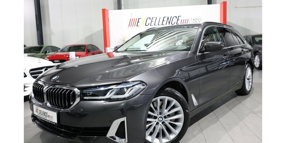 BMW 530i Touring INNOVATION LUXURY-LINE BUSINESS 45.000 km 38.777 &euro; Hamm 59077