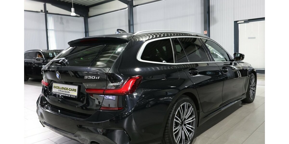 BMW 330d Touring xDrive M-SPORT BLACK & BROWN / LED 135.000 km 28.555 &euro; Hamm 59077