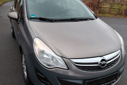 Opel Corsa 193.000 km 2.999 &euro; Soest 59494
