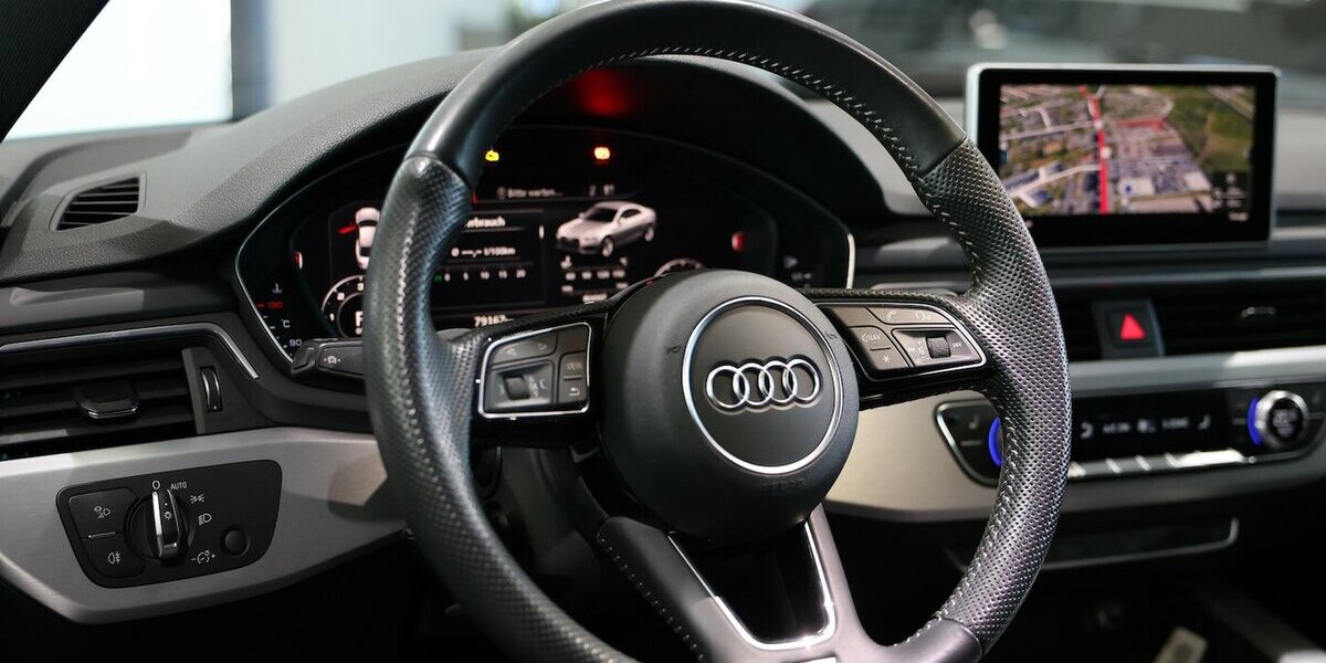 Audi A5 COUPE 50 TDI Q S-LINE SPORTPAKET PLUS BLACK 79.000 km 32.777 &euro; Hamm 59077