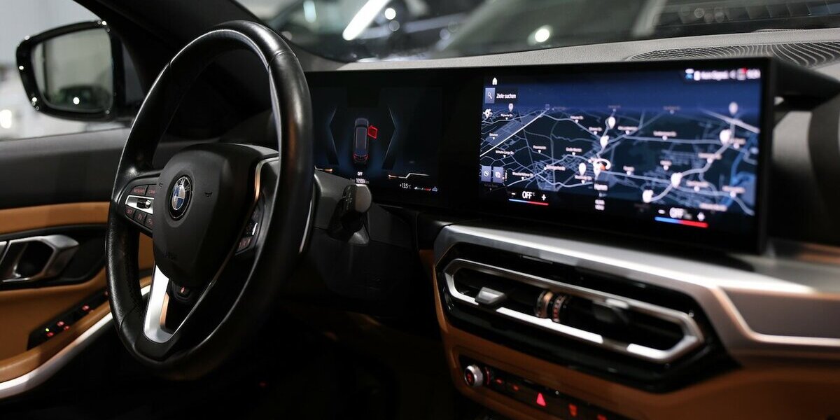 BMW 318d A Touring BUSINESS FACE-LIFT GREY & BROWN 109.000 km 25.993 &euro; Hamm 59077