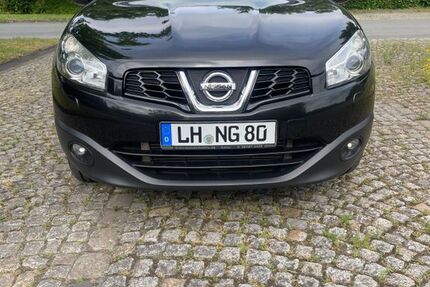 Nissan Qashqai 201.000 km 8.900 &euro; Ascheberg 59387
