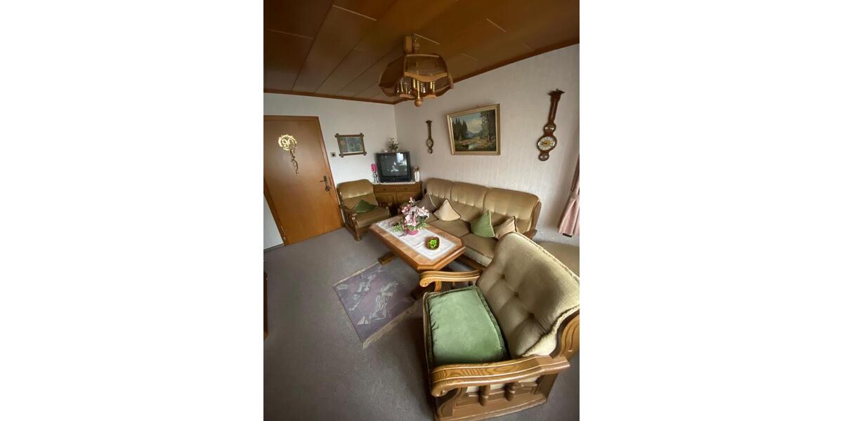 Einfamilienhaus Ense - 8 Zimmer, 208 m&sup2;, 285.000&euro; | Angebot:26578916