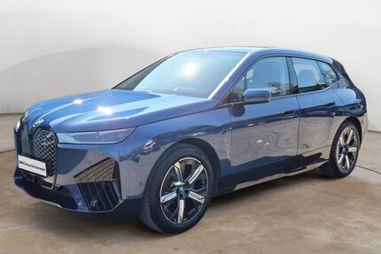BMW iX 17.005 km 65.989 &euro; Hamm 59071