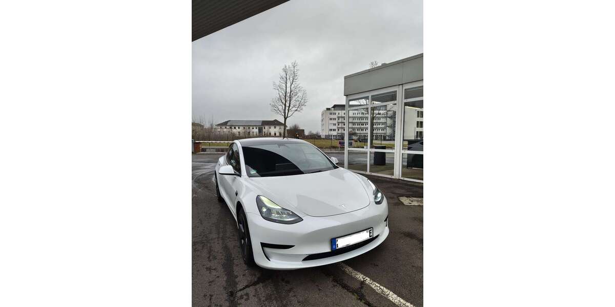 Tesla Model 3 17.984 km 30.990 &euro; Hamm, Stadt 59073