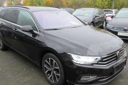 VW Passat Variant Business 2.0 TDI DSG NAVI AHK KAMER 169.770 km 20.988 &euro; Bergkamen 59192