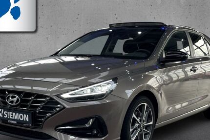 Hyundai i30 66.695 km 18.430 &euro; Münster 48153