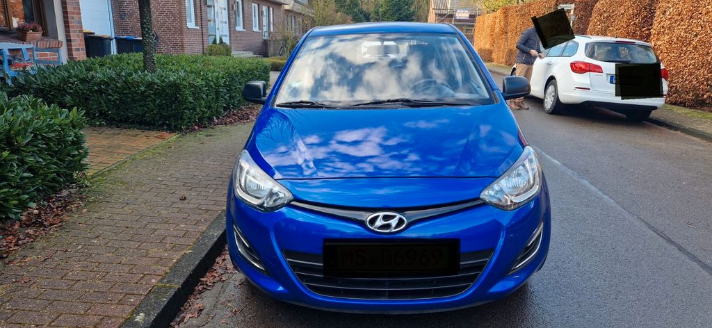 Hyundai i20 112.338 km 3.390 &euro; Münster 48157