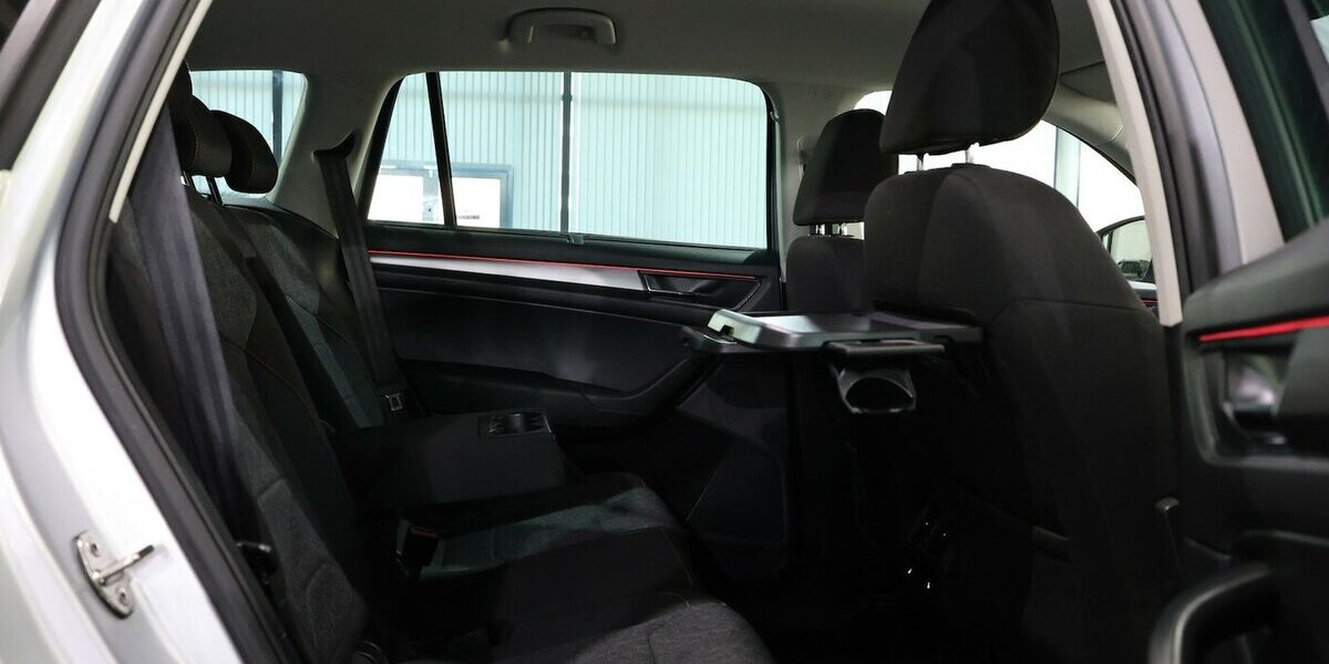 Skoda Kodiaq 1.5 TSI DSG CLEVER / LED / 1.HAND / NAVI+ 128.000 km 20.444 &euro; Hamm 59077