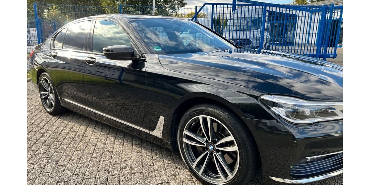 BMW 740 212.000 km 24.580 &euro; Kamen 59174