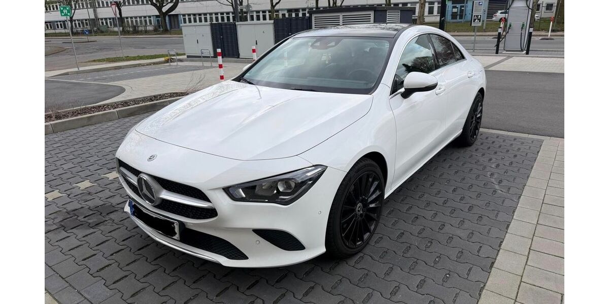 Mercedes-Benz CLA 180 45.585 km 29.900 &euro; Oelde 59302