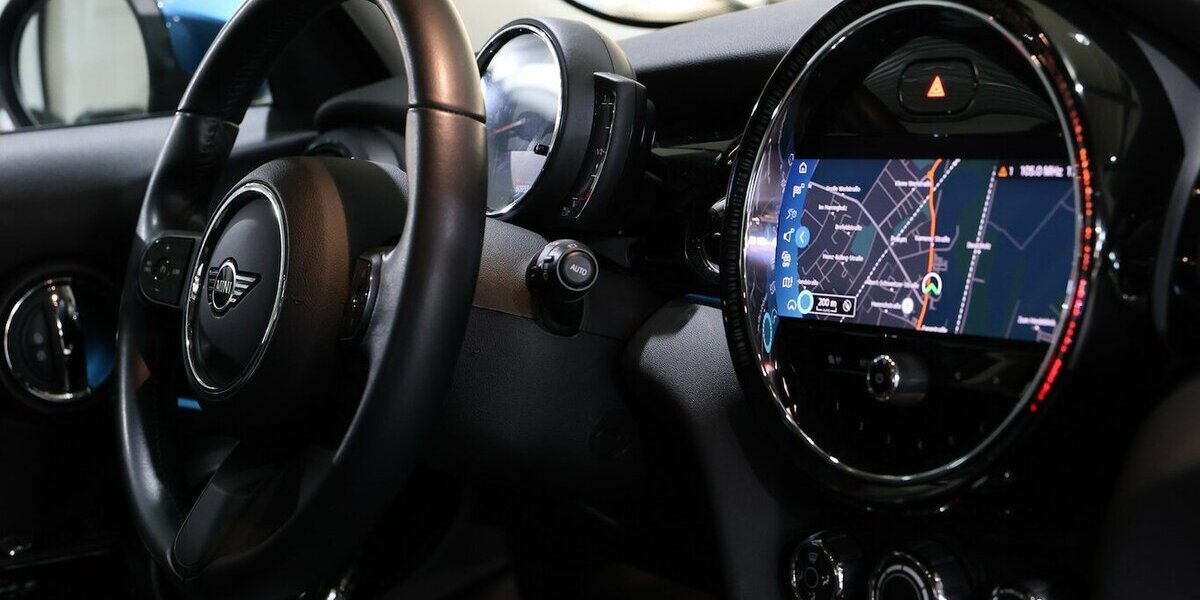 Mini ONE CLASSIC-TRIM / LED / LEDER / NAVI+APPLE 60.000 km 17.777 &euro; Hamm 59077