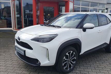 Toyota Yaris Cross 25.450 km 24.590 &euro; Beckum 59269