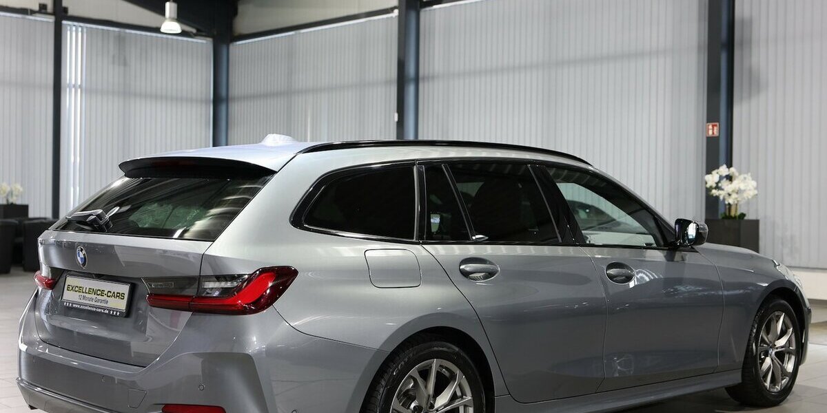 BMW 318d A Touring BUSINESS FACE-LIFT GREY & BROWN 109.000 km 25.993 &euro; Hamm 59077