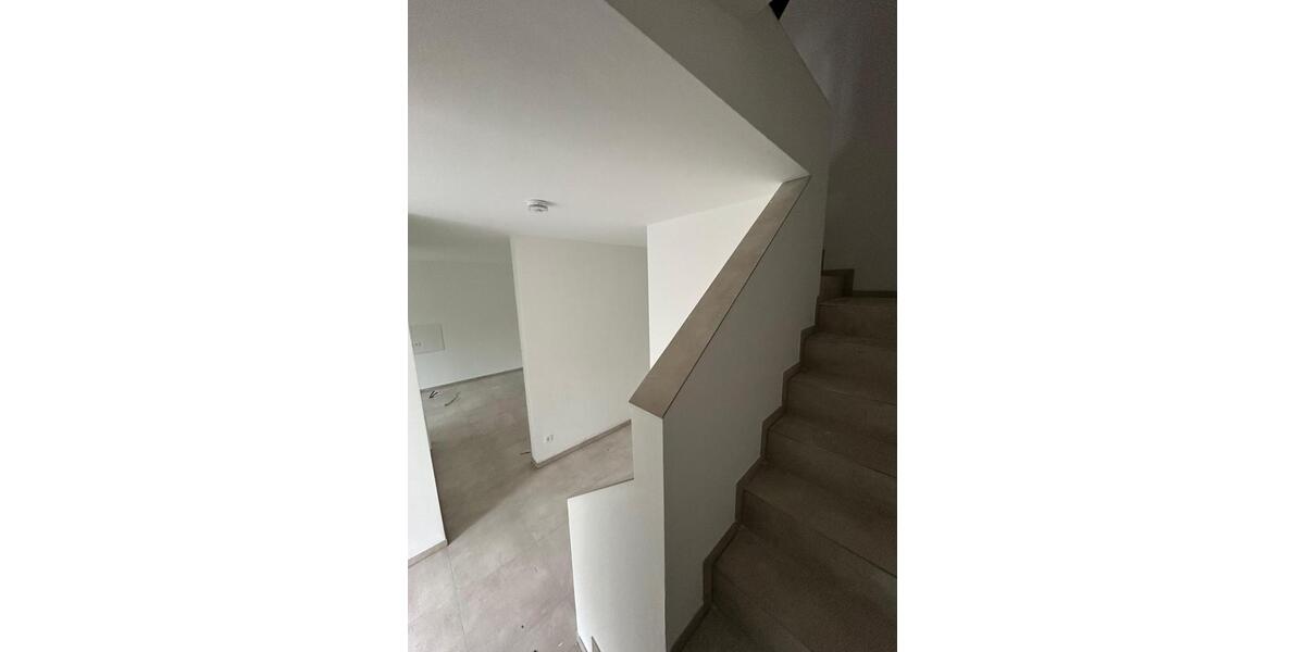 Etagenwohnung Münster Münster-Südost - 5 Zimmer, 176 m&sup2;, 2.670&euro; | Angebot:25570040